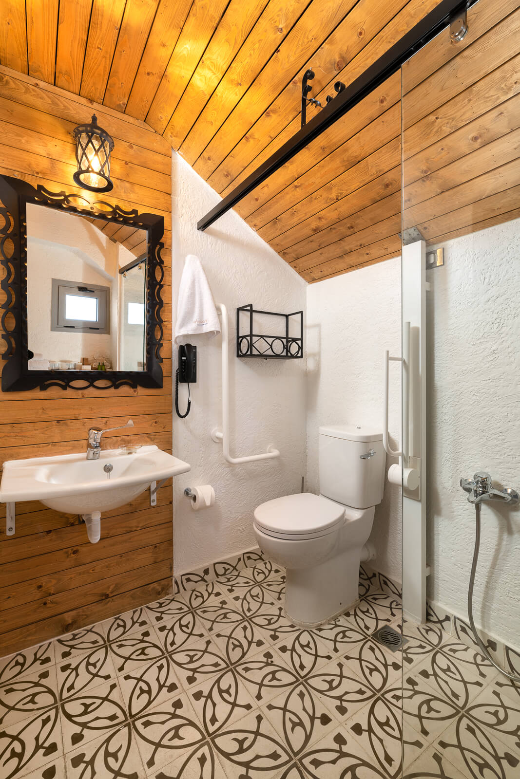 Elafos Hotel Bathroom - Elakati Best Hotel in Rhodes Greece